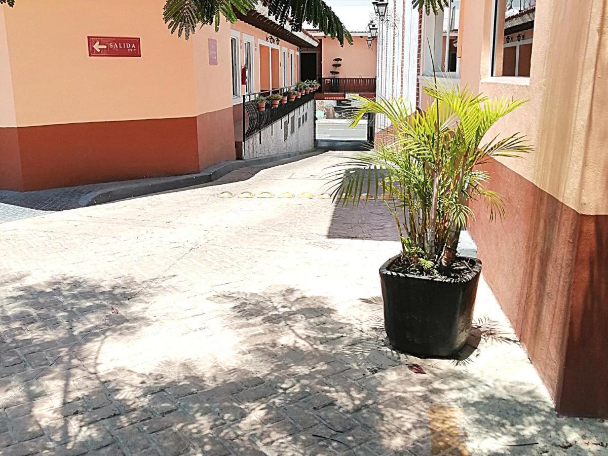 Hotel Aquiles Guadalajara Bagian luar foto
