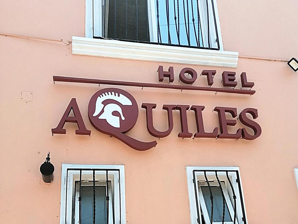 Hotel Aquiles Guadalajara Bagian luar foto
