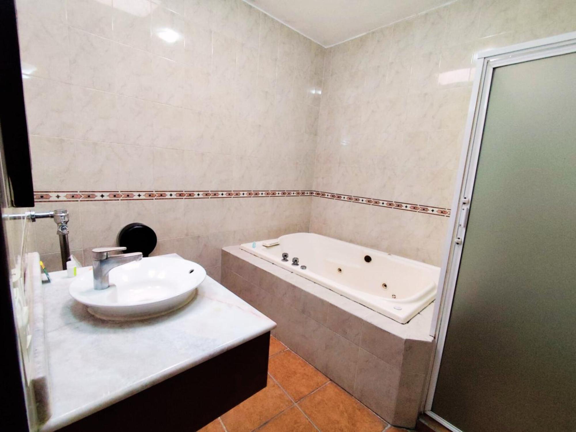 Hotel Aquiles Guadalajara Ruang foto