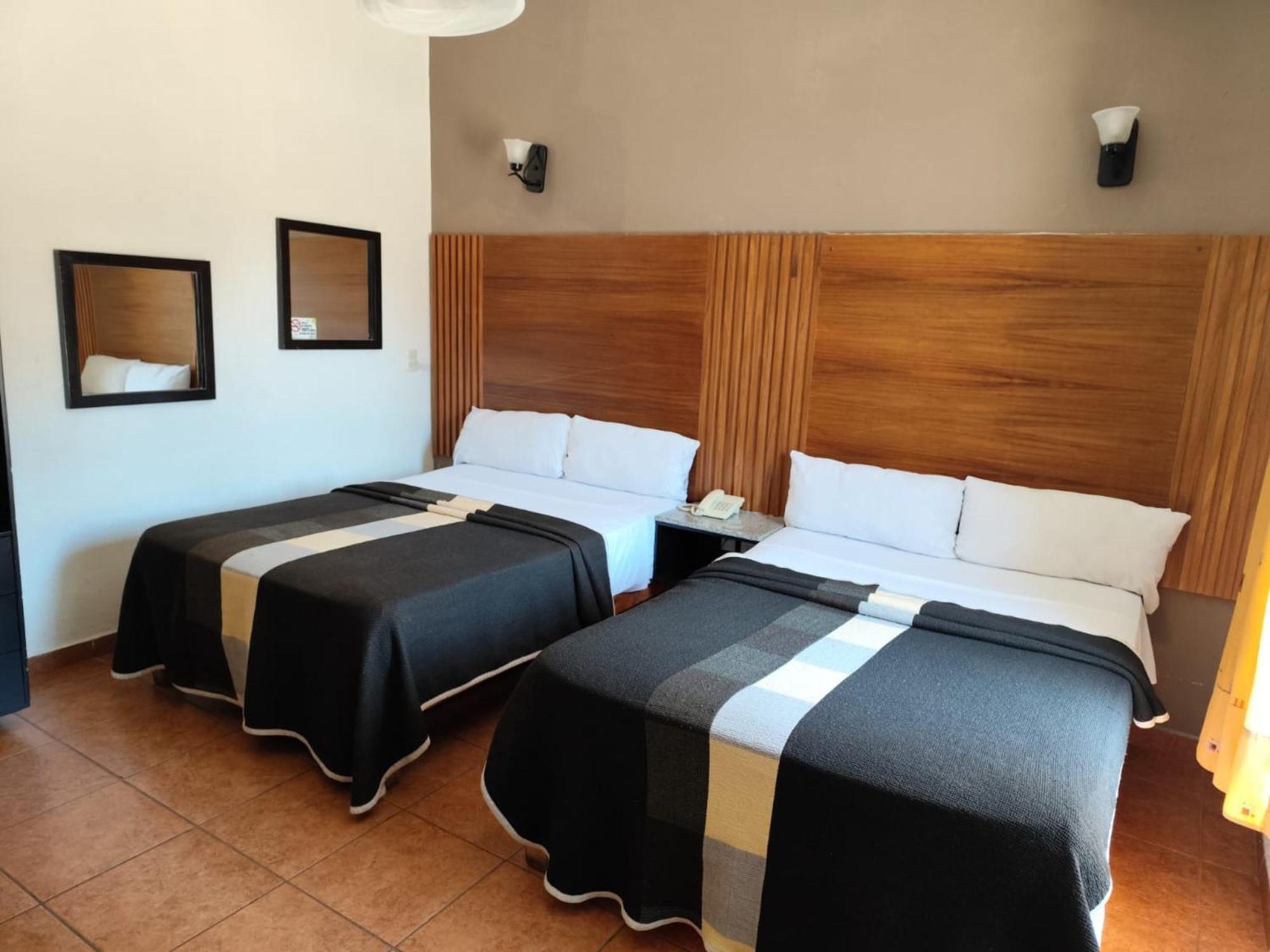 Hotel Aquiles Guadalajara Ruang foto