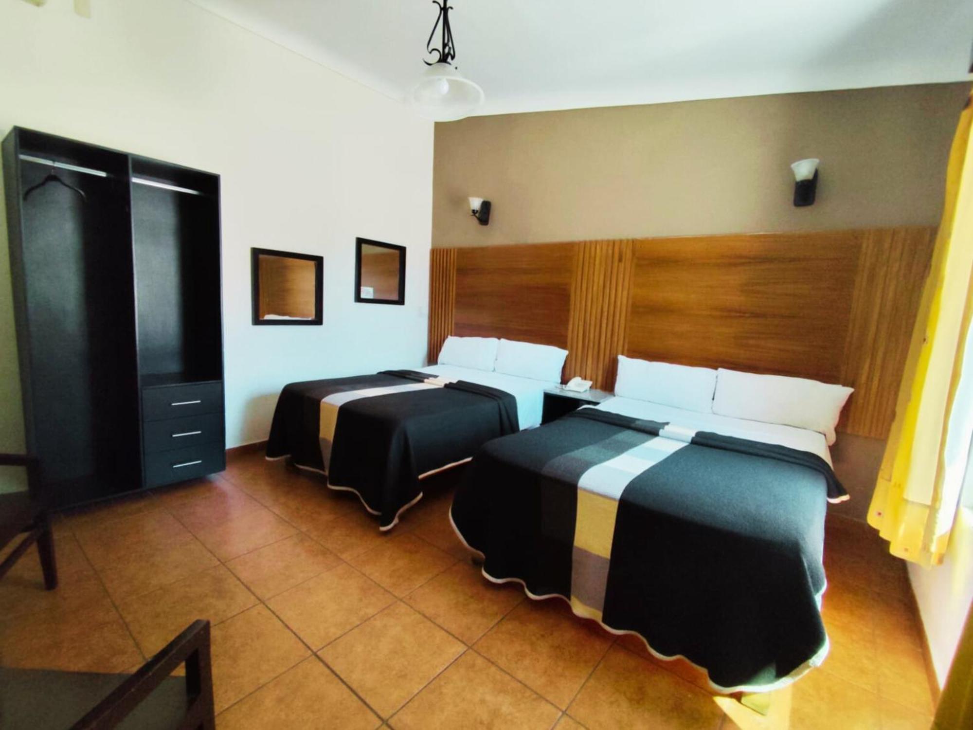 Hotel Aquiles Guadalajara Ruang foto