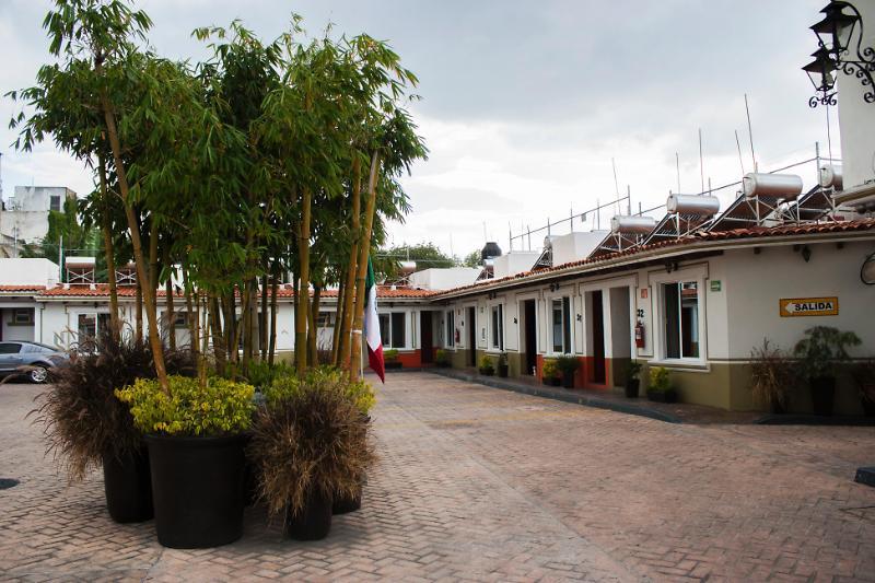 Hotel Aquiles Guadalajara Bagian luar foto